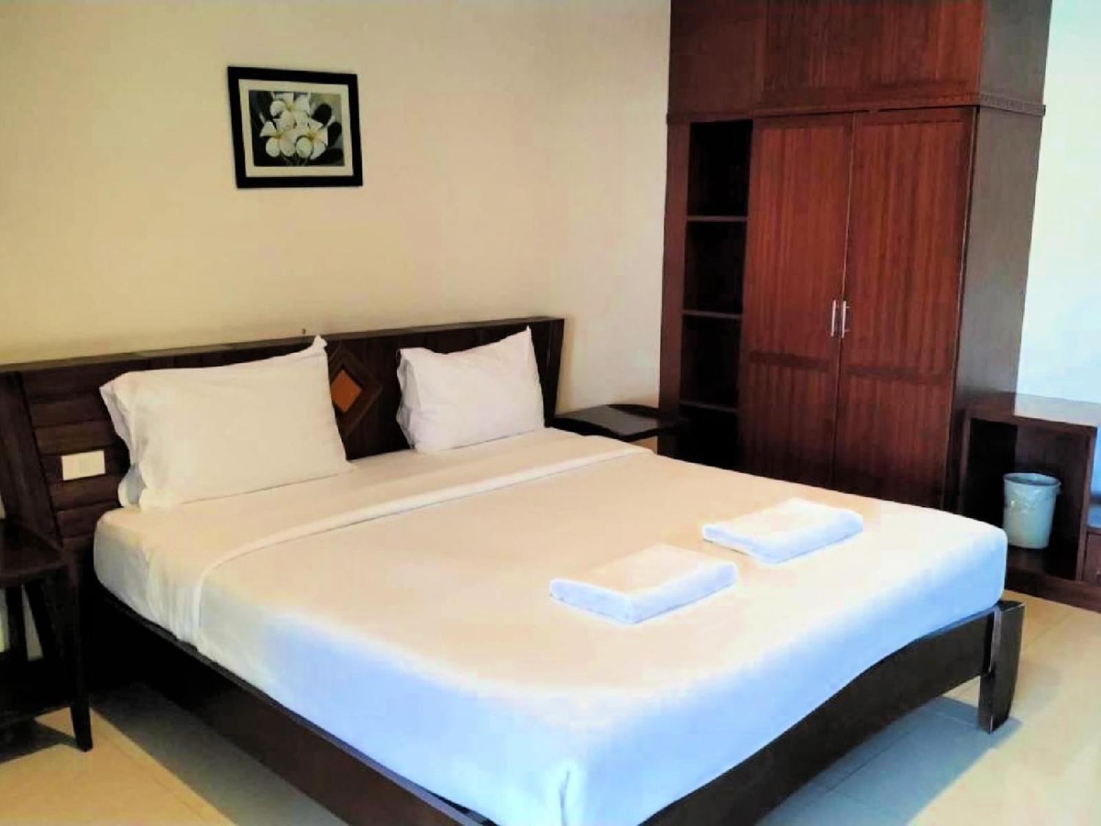 Narawan Hotel, HHQ Exterior foto